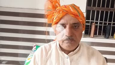 अधिकारियों की किसानों के प्रति श्रद्धा नहीं तो किसानों का अधिकारियों के प्रति विश्वास नहीं। मास्टर श्यौराज