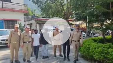 जोशियाड़ा: उत्तरकाशी पुलिस ने लोगों के साथ धोखाधड़ी कर सोना चोरी करने वाले एक अन्तर्राजीय गिरोह को किया गिरफ्तार