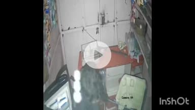 धार: धार के तिरला में चोरों का कहर, 8 मोटरसाइकिल और गुमटी पर धावा, सीसीटीवी में कैद