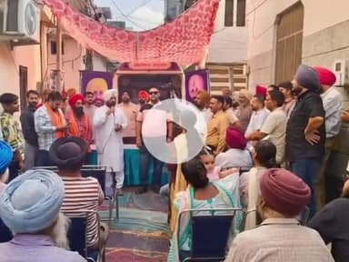 ਲੁਧਿਆਣਾ ਪੂਰਬੀ: ਜਨਤਾ ਨਗਰ ਵਿਧਾਇਕ ਕੁਲਵੰਤ ਸਿੱਧੂ ਵੱਲੋਂ ਮੋਬਾਇਲ ਵੈਨ ਵਿੱਚ ਆਤਮ ਨਗਰ ਹਲਕੇ ਵਿਚ ਲੋਕਾਂ ਦੀਆਂ ਸੁਣੀਆਂ ਸਮੱਸਿਆਵਾਂ