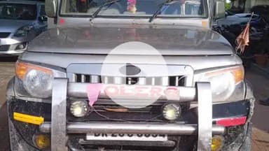 कटेया: कटेया थाना क्षेत्र में चौतरवा के पास एक बोलेरो से 493 लीटर देशी शराब बरामद