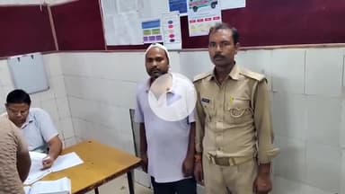 इटावा: सिविल लाइन इलाक़े में रुपये लेनदेन को लेकर व्यक्ति को मारपीट कर घायल किया, पुलिस मेडिकल परीक्षण करा जांच में जुटी है