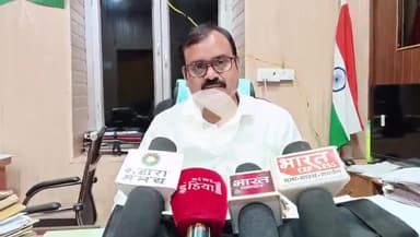 बहराइच: बहराइच में फर्जी पैन कार्ड से जमीन खरीद का मामला, आयुक्त स्टाम्प S.P चन्द्रा ने कहा- नहीं हुआ कोई बैनामा