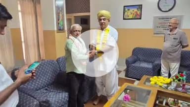 बाड़मेर: बाड़मेर जैसलमेर के पूर्व सांसद कर्नल मानवेंद्र सिंह जसोल ने की जनसुनवाई, लोगों से की मुलाकात