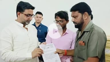 जौनपुर: मंत्री दानिश आजाद अंसारी को सौंपा गया ज्ञापन