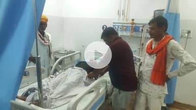 झालरापाटन: खोली गांव में सड़क किनारे बस का इंतजार कर रहे व्यक्ति को बाइक ने मारी टक्कर, हादसे में घायल का अस्पताल में किया उपचार