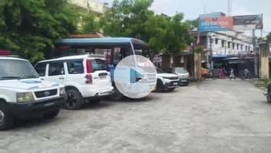 रफीगंज: चौबडा़ गोवर्धन बिगहा से चोरी के आरोप में पुलिस ने युवक को गिरफ्तार, 1 लाख रुपये के आभूषण व 3800 रुपये नगद बरामद