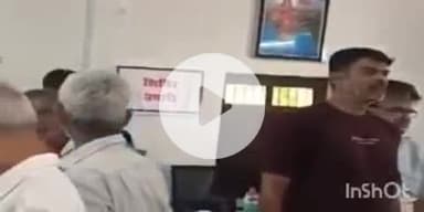 देसूरी: देसूरी में शिविर के दौरान ग्रामीणों ने ग्राम विकास अधिकारी पर अवैध पट्टे बनाने और विकास कार्य रोकने का लगाया आरोप