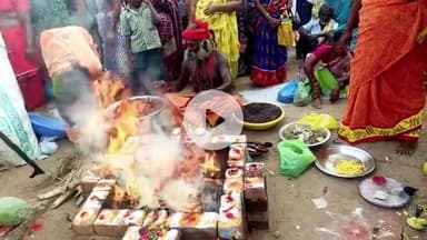 கெங்கவல்லி: மகாளய அமாவாசை ஒட்டி மிளகாய் யாக பூஜை ... கெங்கவல்லி யில் ஏராளமான பக்தர்கள் சாமி தரிசனம்