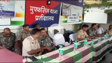 पीरटांड: आगामी दुर्गा पूजा पर्व को लेकर मुफस्सिल थाना परिसर में शांति समिति की बैठक आयोजित की गई