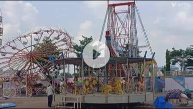 बांसवाड़ा: शहर के गोविंद गुरु कॉलेज मैदान में सजने लगा दशहरा मेला, कई झूले लगे और दुकानों का भी हुआ आवंटन