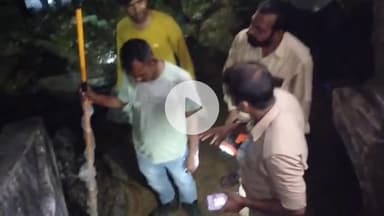 छिबरामऊ में निकला अजगर सांप || देखिए कैसे पकड़ा गया || अजगर सांप #vidioviral