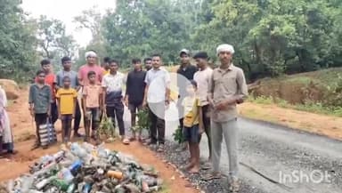 केशकाल: गुलबापारा बंधापारा के युवाओं ने कांदाकोड़ों जंगल में शराब की बोतलों की सफाई की, शराब पीते पाए जाने पर ₹10,000 जुर्माना