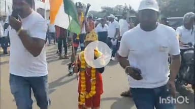 दुर्ग: सांसद खेल महोत्सव की भव्य शुरुआत रविवार सुबह सेक्टर-2 खेल मैदान से हुई, बच्चों ने मशाल रैली निकालकर किया शुभारंभ