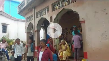 उतरौला: उतरौला तहसील अंतर्गत सादुल्लाह नगर में चाकू की नोक पर चोरों ने दिया चोरी को अंजाम