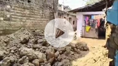 सिराथू: गनपा में जमीदोज हुए घर में मौजूद लोग सुरक्षित, इधर-उधर भटकने को मजबूर परिवार दूसरों के घरों में बना रहे खाना