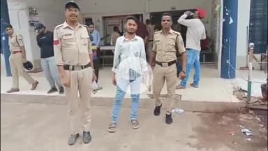कोलगवां पुलिस ने टिकुरिया टोला में आवारागर्दी करते एक युवक को गिरफ्तार कर कोर्ट रवाना किया