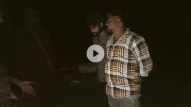 पन्ना जिले के हरदुआ खमरिया चौकी अंतर्गत भगवती मानव कल्याण संगठन ने फिर पकड़ी अवैध शराब | शासन प्रशासन मौन 😡 

#bmks #panna #mp #harduakhamriya #हरदुआ_खमरिया #पन्ना #viral #trending #mp #ne