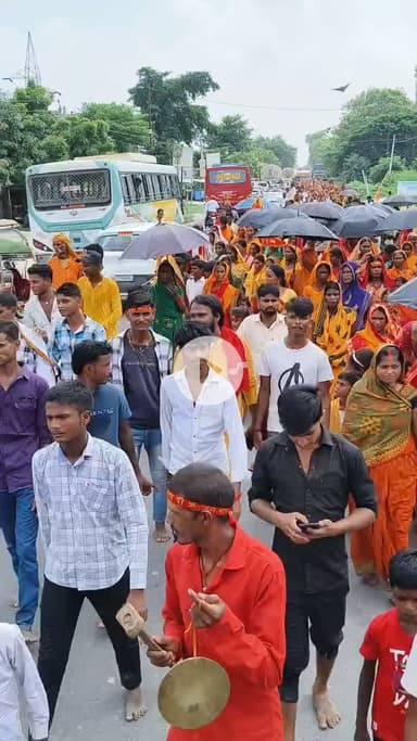 05_लौरिया_विधानसभ आज नवरात्रि के प्रथम दिन मां शैलपुत्री के चरणों में पुष्पांजलि अर्पित है! #लौरिया_पुकारे_मुकेश #RJD #प्रत्याशी #lauriya