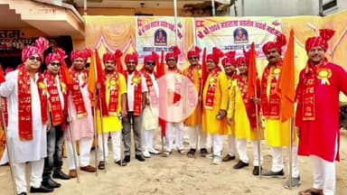 लोहरदगा: लोहरदगा में महाराजा अग्रसेन की जयंती पर भव्य शोभायात्रा, समाज के बच्चे मेडल व प्रशस्ति पत्र से सम्मानित