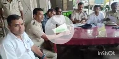 फतुहा: डीएसपी अवधेश कुमार के नेतृत्व में दुर्गा पूजा को लेकर शांति समिति की बैठक आयोजित