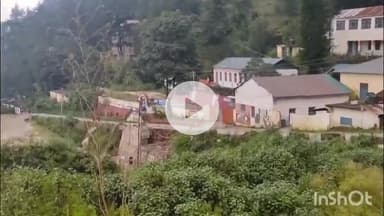 कंडाघाट: कंडाघाट स्कूल के मुख्य द्वार के सामने स्पोर्ट्स ग्राउंड के गिरे डंगे का निर्माण युद्ध स्तर पर जारी है