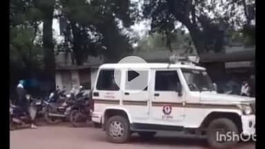 दुर्ग: दुर्ग के हेमचंद यादव विश्वविद्यालय के बीएससी फर्स्ट और सेकेंड सेमेस्टर के छात्रों ने कुलपति कार्यालय का घेराव किया