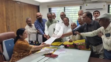 ગાંધીનગર: ગાંધીનગરમાં 24X7 પાણી વિતરણ યોજના અને મીટર પ્રથાનો વિરોધ, વસાહત મહાસંઘે આવેદનપત્ર આપ્યું