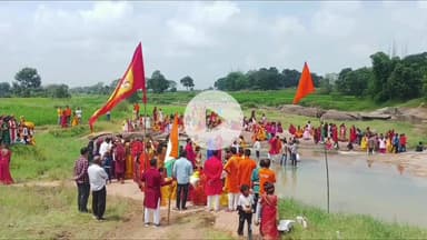 भंडरा: भंडरा में सैकड़ों महिलाओं के साथ भव्य कलश यात्रा, पूजा-अर्चना और नवरात्र पाठ से भक्तिमय हुआ माहौल