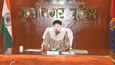 खड्डा: लापरवाही पर कुशीनगर पुलिस की बड़ी कार्रवाई, तीन आरक्षी हुए निलंबित, पुलिस महकमे में मचा हड़कंप