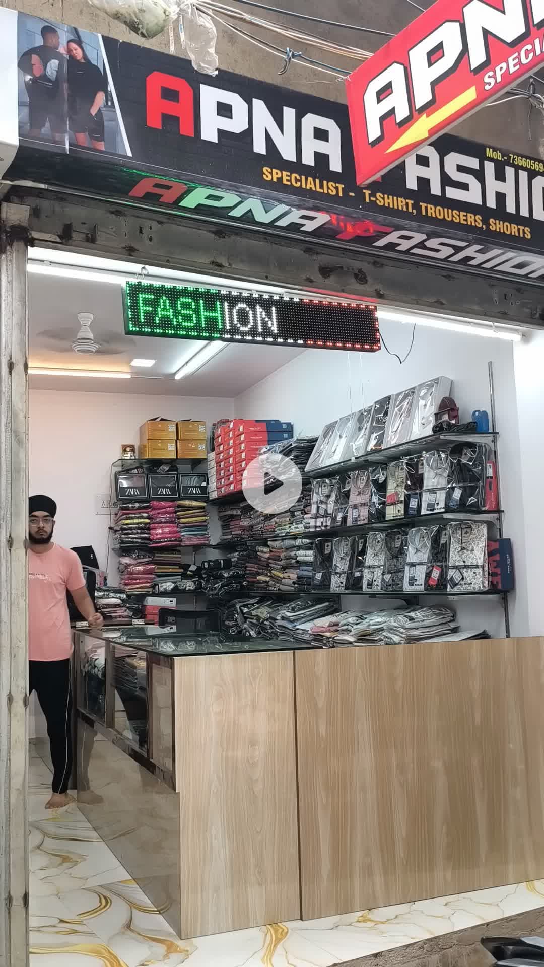 Apna Fashion 
 Near prince chat 
jhumri telaiya 
pro.Akshat singh
#tshirts #shirts #jeans #pajamas #bermuda #girlstop