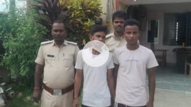 कुमारखंड: हनुमान नगर चकला में 36 लीटर देशी शराब के साथ बाइक सवार तस्कर और एक पियक्कड़ गिरफ्तार