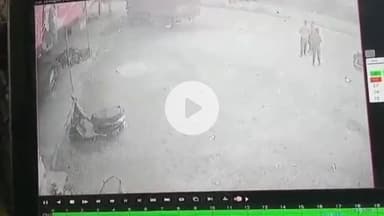 ग्वालियर गिर्द: कार से युवकों को कुचलने की कोशिश करने वाले दो युवक सोमवार को गिरफ्तार, वीडियो हुआ था वायरल