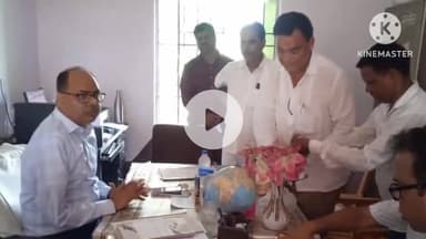 सासाराम: विशेष गहन पुनरीक्षण 2025 के तहत प्रेक्षक ने मतदान केन्द्रों का किया निरीक्षण