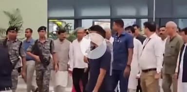 पटना ग्रामीण: कांग्रेस अध्यक्ष मल्लिकार्जुन खड़गे CWC बैठक के लिए पटना पहुंचे, कार्यकर्ताओं ने किया भव्य स्वागत