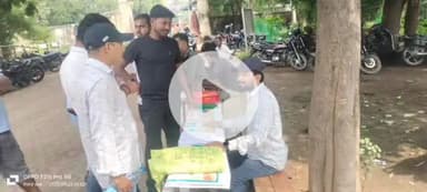 मेदिनीनगर (डालटनगंज): एनएसयूआई ने जीएलए कॉलेज में हेल्प डेस्क लगाया, कई छात्रों की मदद की