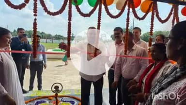 सत्तर कटैया: सत्तर कटैया प्रखंड के विद्यालय मेनहा में जीविका दीदी के रसोई का डीडीसी ने किया शुभारंभ