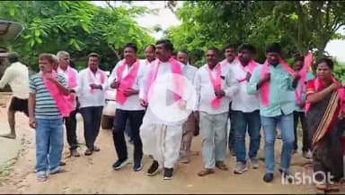 లింగాల ఘన‌పూర్: లింగాల ఘనపూర్ మండలంలో ఊరూర్ కి టిఆర్ఎస్ పథకాలు ఇంటింటికి కేసీఆర్ సంక్షేమాలు పాల్గొన్న మాజీ ఉప ముఖ్యమంత్రి