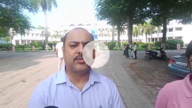 समस्तीपुर: मतदाताओं को जागरूक करने के लिए दिव्यांगों ने समाहरणालय परिसर से निकाली जागरूकता रैली