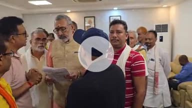 बेगूसराय: बेगूसराय पहुंचे केंद्रीय मंत्री गिरिराज सिंह, तेजस्वी यादव को लेकर फिर दिया बड़ा बयान