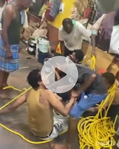 जगदलपुर: रथ निर्माण स्थल पर शराब के नशे में घुसकर बिरियानी खाने लगे 3 युवक, कारीगरों ने रस्सी से बांधकर पीटा