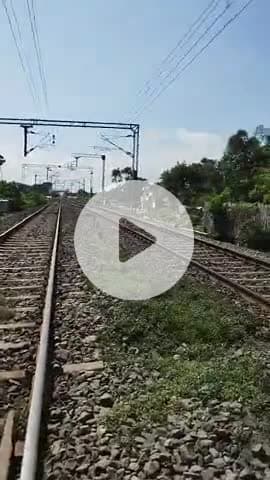 बलिया फाटक थाना डंडारी जाने वाला रास्ता है