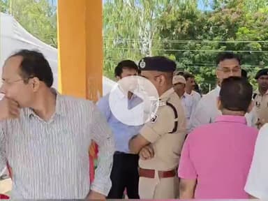 गया टाउन सीडी ब्लॉक: गांधी मैदान में DM-SSP ने रावण वध स्थल, जामा मस्जिद और दुखहरणी मंदिर का निरीक्षण किया, अधिकारियों को निर्देश दिए