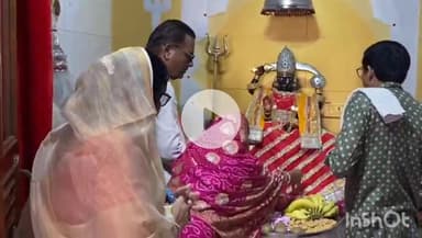 चूरू: चूरू में श्रद्धालुओं ने मातारानी की पूजा-अर्चना की, नवरात्रि पर्व पर धूमधाम से पूजा-अर्चना का आयोजन