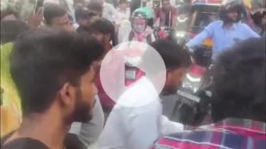 फतेहाबाद: शमशाबाद के ग्राम बाकलपुर में सड़क पर घायल ग्रामीण को समाजसेवी ने अपनी गाड़ी से भेजा अस्पताल, लोगों ने की प्रशंसा