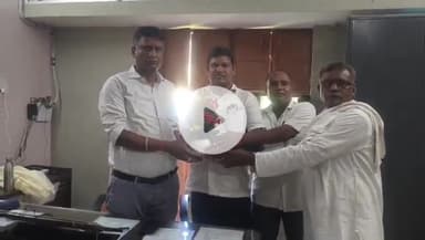 रफीगंज: रफीगंज प्रखंड मुख्यालय में नए PO का मुखिया संघ ने किया स्वागत, प्रखंड के विकास के मुद्दों पर हुई चर्चा