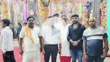 सुपौल: नगर परिषद वार्ड 11 स्थित बड़ी दुर्गा स्थान के पूजा पंडाल का अनुमंडल पदाधिकारी ने किया निरीक्षण