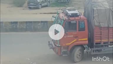 सासाराम: सासाराम के पोस्ट ऑफिस चौराहा पर राजद के सक्रिय कार्यकर्ता शंकर कुशवाहा ने भ्रष्टाचार के खिलाफ किया पुतला दहन