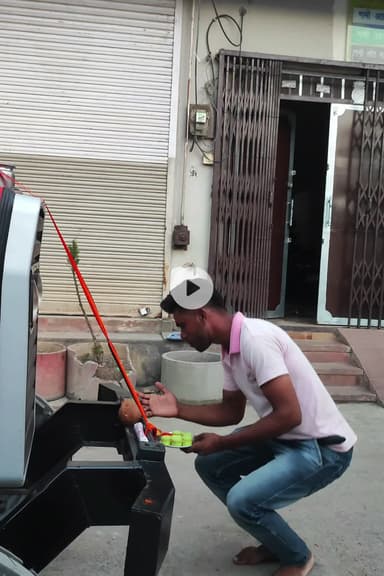 आदीश ट्रैक्टर्स बीना "किसान भाइयों का भरोसा – सेकंड हैंड ट्रैक्टर पर जीएसटी में छूट और फटाफट डिलीवरी!"