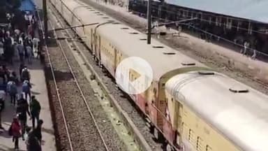 बक्सर: बक्सर रेलवे स्टेशन को रेलवे का नया तोहफा, बक्सर से खुलेगी बक्सर-चेर्लापल्ली स्पेशल ट्रेन